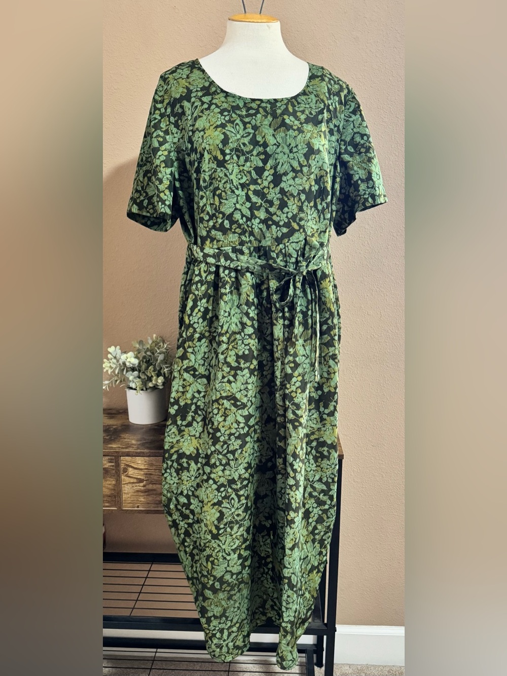 White Stag Green Floral Full Length Dress with Self Tie